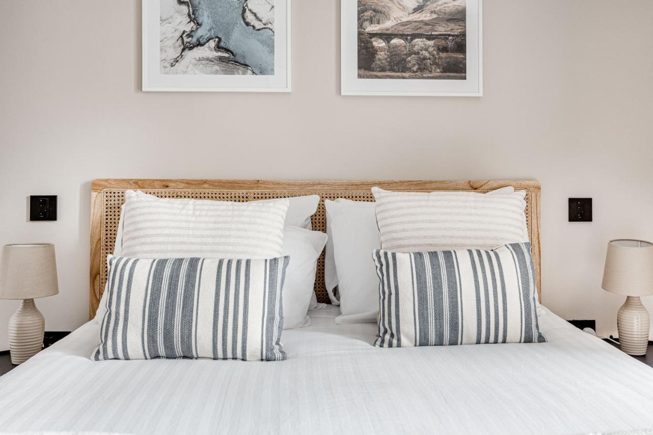 Charming 1 Bedroom Apt , Town Centre, Wifi, Free Parking By Tent Serviced Apartments Staines-upon-Thames Zewnętrze zdjęcie